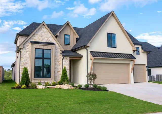 Photo 2 of Single family home for sale at 2617 E 134th Circle S, Bixby, OK 74008 | MLS# 2637568 | Listing updated on 2026-10-21