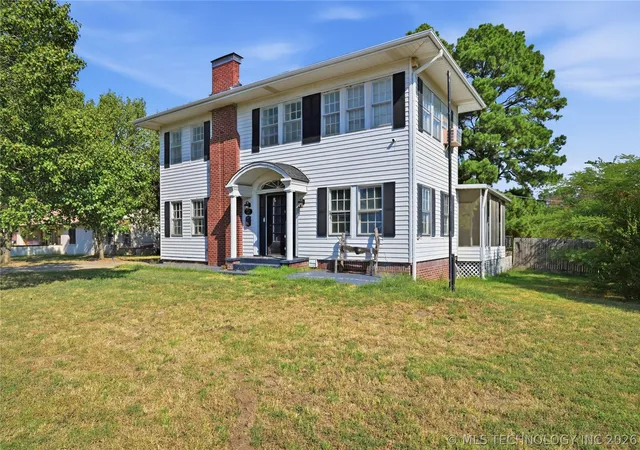 Photo 1 of Sale Pending at 312 Country Clb Dr, Holdenville, OK 74848 | MLS# 2637624 | Listing updated on 2026-10-21