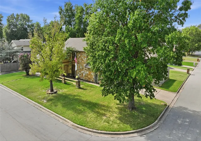 Photo 3 of Single family home for sale at 6122 S 75th Eastavenue, Tulsa, OK 74133 | MLS# 2637137 | Listing updated on 2026-10-20