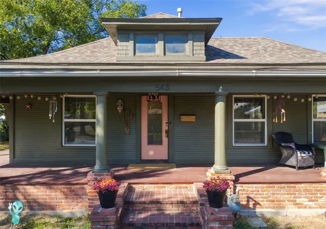 Photo 2 of Single family home for sale at 548 S Pine, Nowata, OK 74048 | MLS# 2637653 | Listing updated on 2026-10-22
