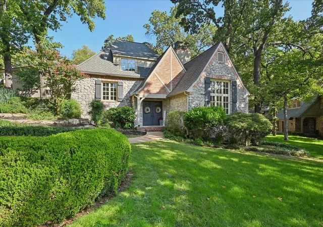 Photo 1 of Sale Pending at 11234 S 67th Eastcourt, Bixby, OK 74008 | MLS# 2637546 | Listing updated on 2026-10-20