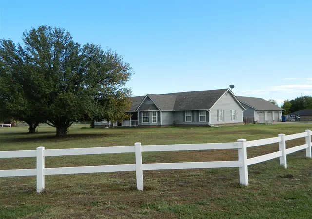 Photo 2 of Single family home for sale at 8904 E 156th Street N, Collinsville, OK 74021 | MLS# 2637681 | Listing updated on 2026-10-22