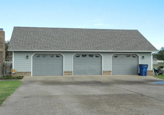 Photo 4 of Single family home for sale at 8904 E 156th Street N, Collinsville, OK 74021 | MLS# 2637681 | Listing updated on 2026-10-22