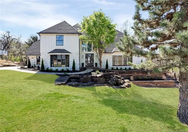Photo 1 of Single family home for sale at 11016 S Jamestown Ave, Tulsa, OK 74137 | MLS# 2623441 | Listing updated on 2026-10-20
