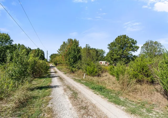 Photo 3 of Single family home for sale at 396821 W 1350 Drive, Dewey, OK 74029 | MLS# 2637157 | Listing updated on 2026-10-21