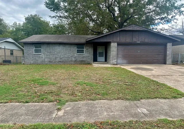 Photo 1 of Single family home for sale at 3603 Meadowbrook Dr, Muskogee, OK 74401 | MLS# 2637886 | Listing updated on 2026-10-22