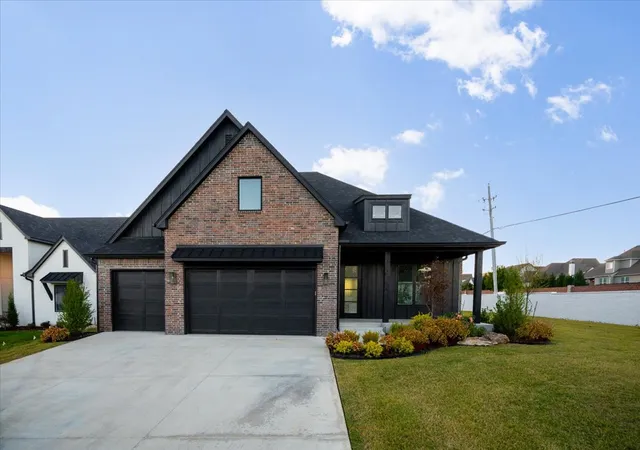 Photo 1 of Single family home for sale at 11212 S Fir Ave W, Jenks, OK 74037 | MLS# 2637436 | Listing updated on 2026-10-22