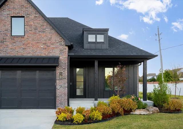 Photo 2 of Single family home for sale at 11212 S Fir Ave W, Jenks, OK 74037 | MLS# 2637436 | Listing updated on 2026-10-22
