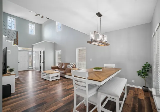 Photo 2 of Single family home for sale at 3304 N 1st Street, Broken Arrow, OK 74012 | MLS# 2637451 | Listing updated on 2026-10-22