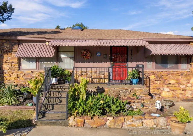 Photo 3 of Single family home for sale at 2232 N Victor Ave, Tulsa, OK 74110 | MLS# 2638027 | Listing updated on 2026-10-22