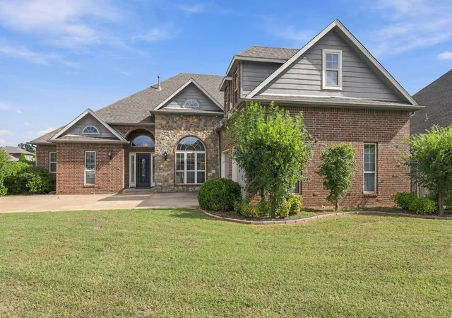 Photo 3 of Single family home for sale at 10917 S Lawrence St, Jenks, OK 74037 | MLS# 2638016 | Listing updated on 2026-10-20