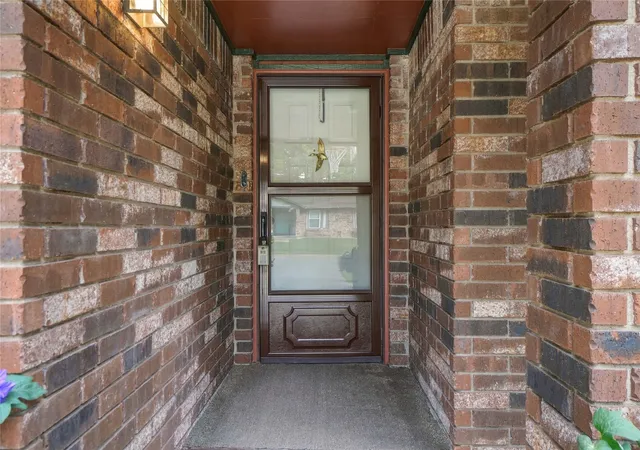 Photo 3 of Sale Pending at 8117 S Date Ave, Broken Arrow, OK 74011 | MLS# 2638102 | Listing updated on 2026-10-22