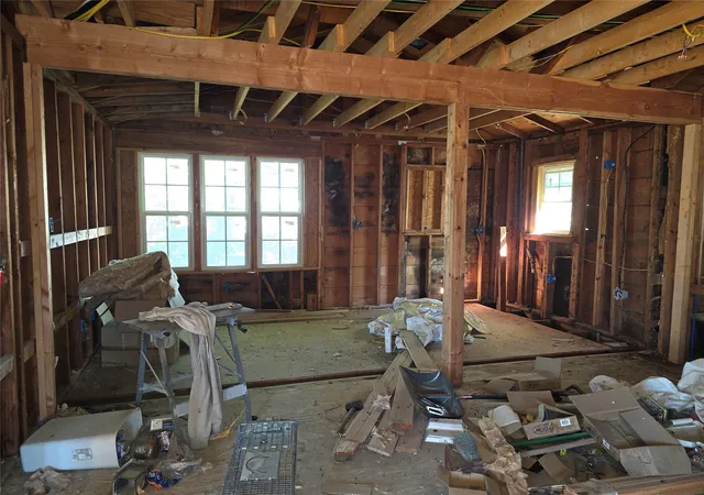 Photo 4 of Single family home for sale at 317 E Pine Pl, Tulsa, OK 74106 | MLS# 2637956 | Listing updated on 2026-10-21