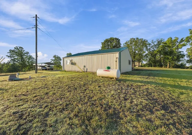 Photo 3 of Single family home for sale at 2464 S 369th Westavenue, Mannford, OK 74044 | MLS# 2638056 | Listing updated on 2026-10-28