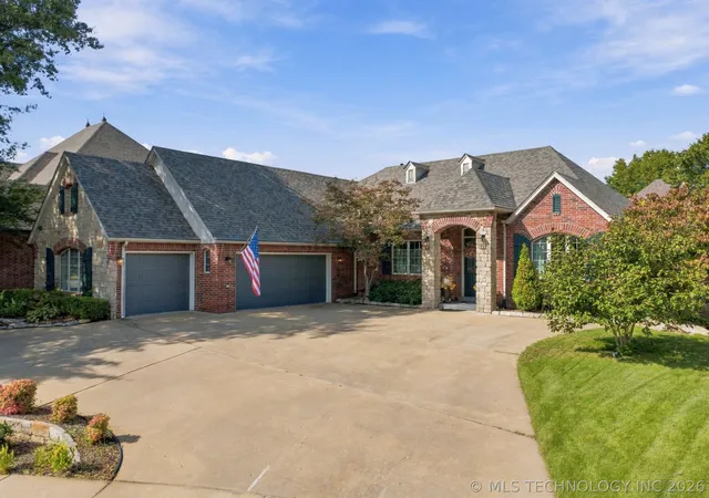 Photo 2 of Single family home for sale at 8707 E 104th Street S, Tulsa, OK 74133 | MLS# 2633881 | Listing updated on 2026-10-21