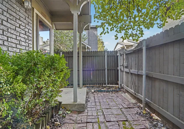 Photo 3 of Condo for sale at 2858 E 90th Street #1906, Tulsa, OK 74137 | MLS# 2638002 | Listing updated on 2026-10-21