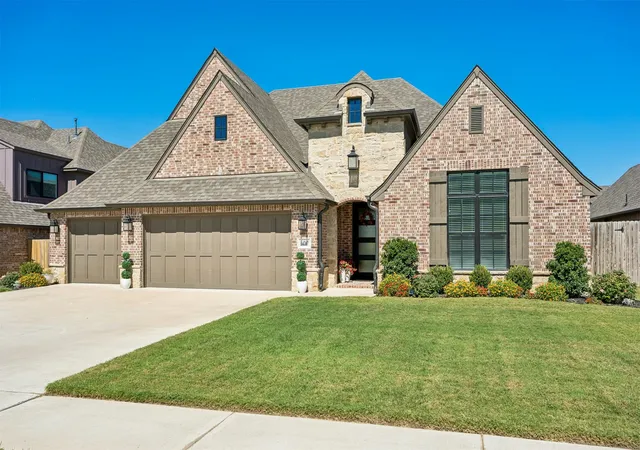 Photo 1 of Single family home for sale at 14707 E 77th Street, Owasso, OK 74055 | MLS# 2638191 | Listing updated on 2026-10-21