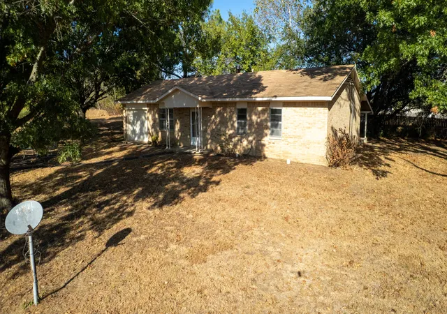 Photo 2 of Single family home for sale at 1409 Streetman Rd, Mead, OK 73449 | MLS# 2637762 | Listing updated on 2026-10-21
