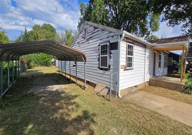 Photo 2 of Single family home for sale at 5377 W 2nd Street, Tulsa, OK 74127 | MLS# 2638201 | Listing updated on 2026-10-21