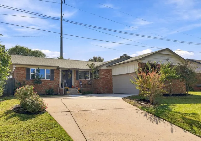 Photo 2 of Single family home for sale at 5962 E 36th Street S, Tulsa, OK 74135 | MLS# 2638147 | Listing updated on 2026-10-21