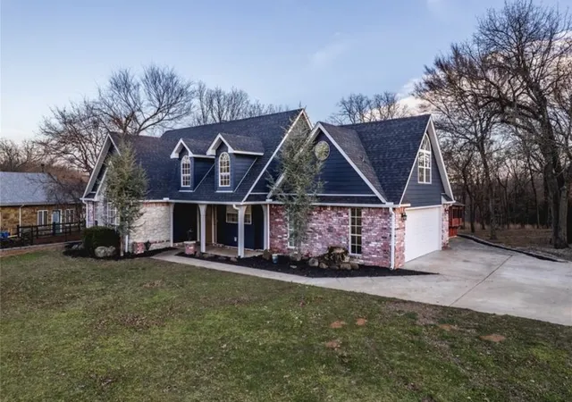 Photo 1 of Single family home for sale at 291 Cedar Ridge Rd, Eufaula, OK 74432 | MLS# 2638227 | Listing updated on 2026-10-21