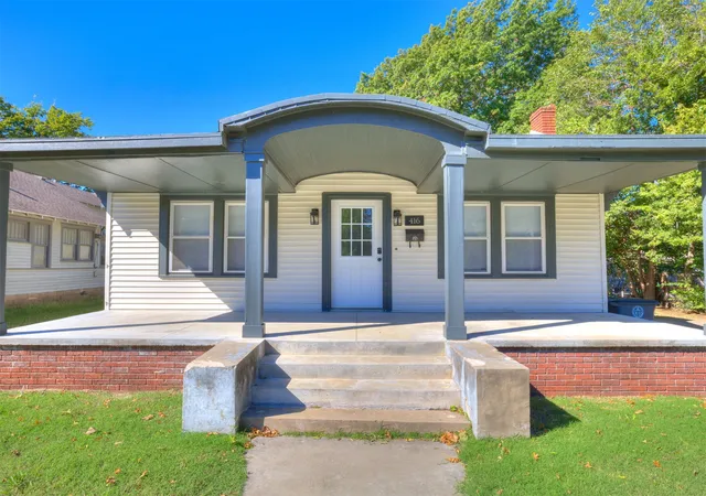 Photo 3 of Single family home for sale at 416 S Wheeling Ave, Tulsa, OK 74104 | MLS# 2638250 | Listing updated on 2026-10-21