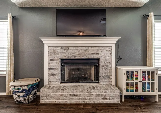 Photo 2 of Single family home for sale at 11103 E 120th Court N, Collinsville, OK 74021 | MLS# 2637387 | Listing updated on 2026-10-22