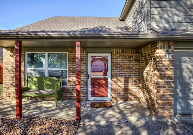 Photo 4 of Single family home for sale at 11103 E 120th Court N, Collinsville, OK 74021 | MLS# 2637387 | Listing updated on 2026-10-22