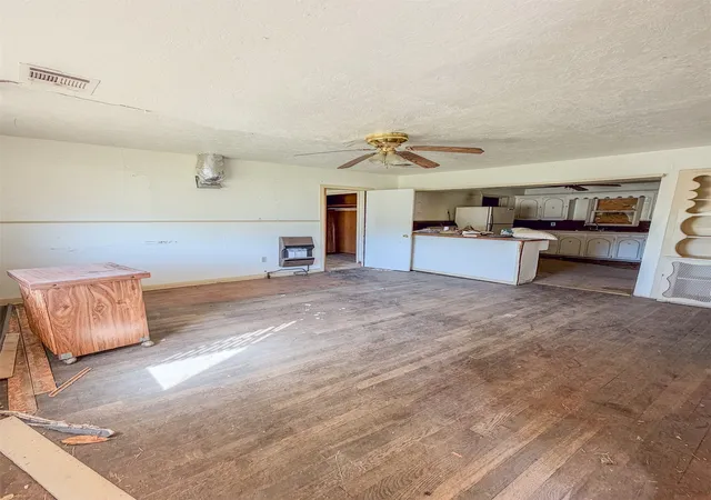 Photo 2 of Single family home for sale at 1213 SW F, Lawton, OK 73501 | MLS# 2638229 | Listing updated on 2026-10-22