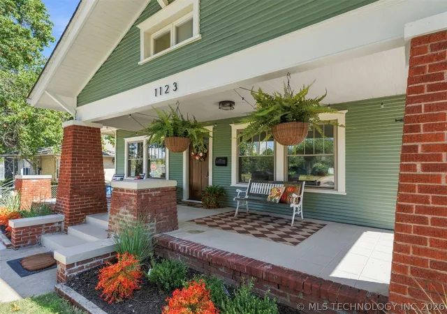 Photo 3 of Single family home for sale at 1123 S Newport Ave, Tulsa, OK 74120 | MLS# 2638275 | Listing updated on 2026-10-22