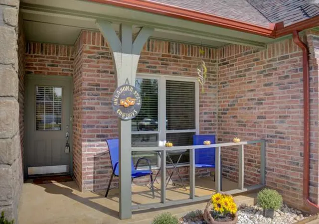 Photo 2 of Single family home for sale at 11515 S Mulberry Ln, Jenks, OK 74037 | MLS# 2638162 | Listing updated on 2026-10-22