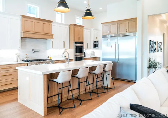 Photo 3 of Single family home for sale at 12035 S Vandalia Ave, Tulsa, OK 74137 | MLS# 2622787 | Listing updated on 2026-10-22