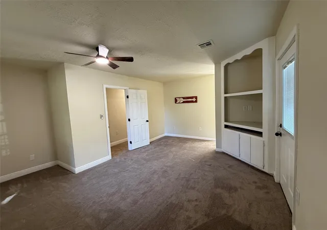 Photo 4 of Single family home for sale at 504 SW 1st Street, Checotah, OK 74426 | MLS# 2638358 | Listing updated on 2026-10-22