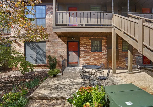 Photo 1 of Condo for sale at 3 Woodward Blvd #104, Tulsa, OK 74114 | MLS# 2637021 | Listing updated on 2026-10-27