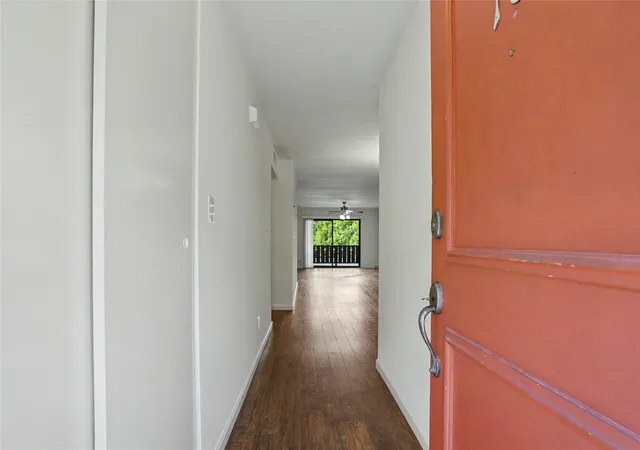 Listing Photo 1 - Condo for sale in building located at 3 Woodward Blvd, Tulsa, OK 74114 - Unit #104