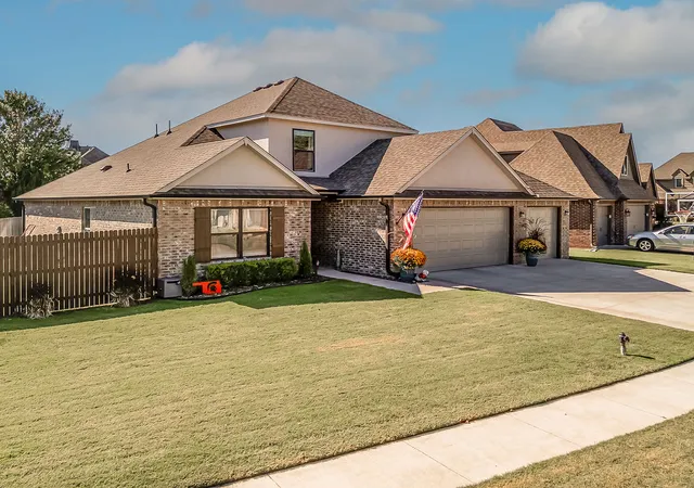 Photo 2 of Single family home for sale at 12514 S 71st Avenue E, Bixby, OK 74008 | MLS# 2637756 | Listing updated on 2026-10-22