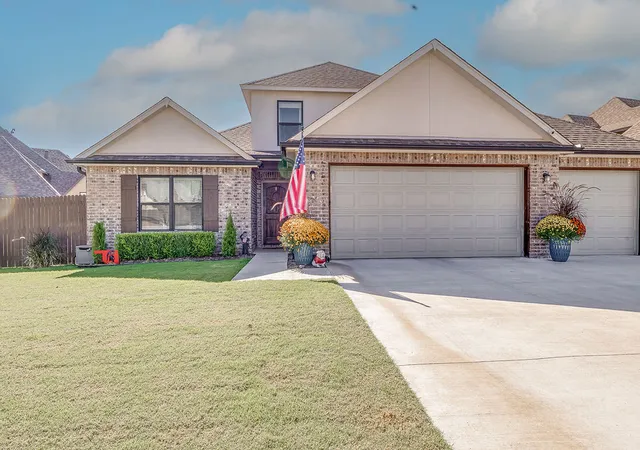 Photo 3 of Single family home for sale at 12514 S 71st Avenue E, Bixby, OK 74008 | MLS# 2637756 | Listing updated on 2026-10-22