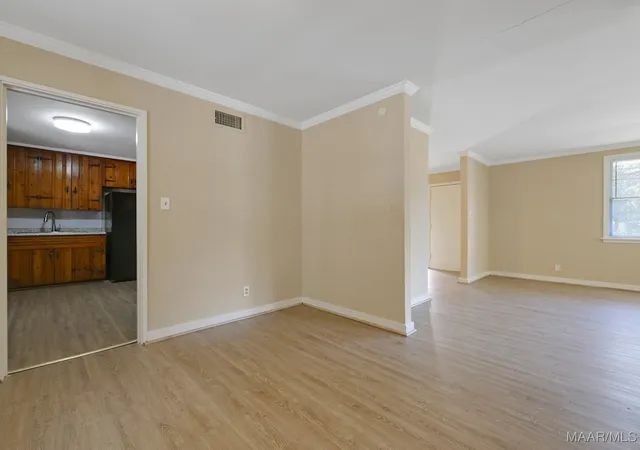 Photo 3 of Single family home for sale at 3516 Lebron Rd, Montgomery, AL 36111 | MLS# 509291 | Listing updated on 2026-09-04