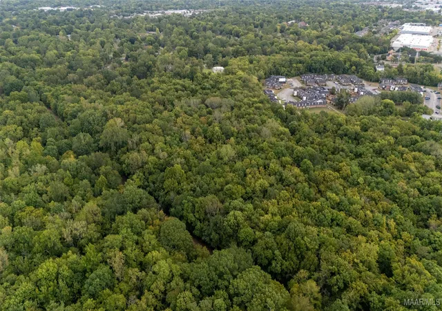 Photo 4 of Land for sale at 2734 Woodley Rd, Montgomery, AL 36111 | MLS# 563475 | Listing updated on 2026-09-02