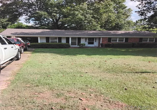 Photo 1 of Single family home for sale at 22 Glendale Dr, Selma, AL 36701 | MLS# 567068 | Listing updated on 2026-09-04