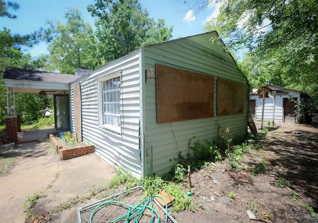 Photo 4 of Single family home for sale at 101 E Woodland Dr, Montgomery, AL 36105 | MLS# 578632 | Listing updated on 2026-09-05