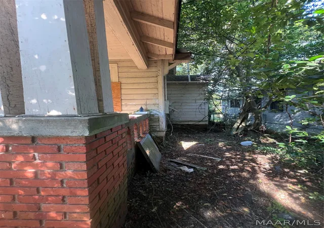 Photo 3 of Single family home for sale at 936 S Lawrence St, Montgomery, AL 36104 | MLS# 580234 | Listing updated on 2026-09-02