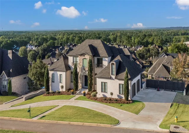 Photo 2 of Single family home for sale at 112 Chimney Rdg, Prattville, AL 36067 | MLS# 580966 | Listing updated on 2026-09-10