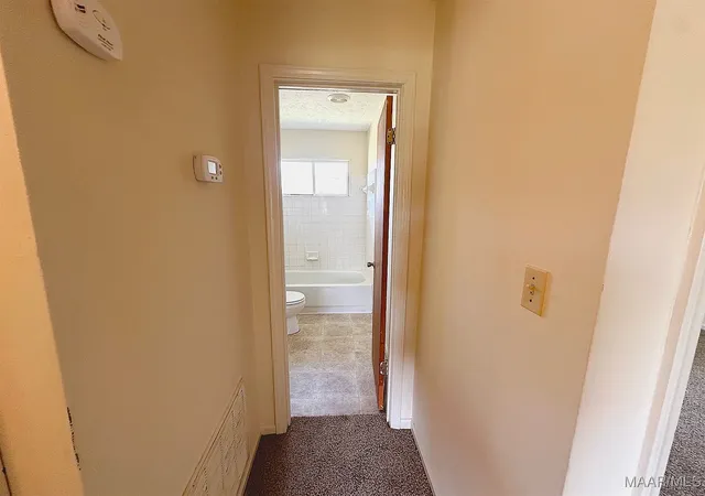 Photo 3 of Single family home for sale at 4 Carolyn St, Selma, AL 36701 | MLS# 580971 | Listing updated on 2026-09-22