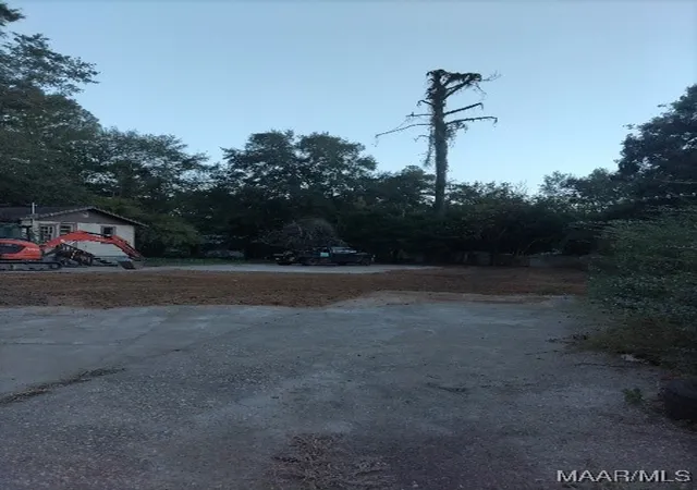 Photo 4 of Land for sale at 808 Dutch St, Dothan, AL 36301 | MLS# 581488 | Listing updated on 2026-09-05