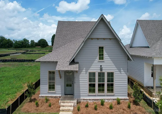 Photo 3 of Single family home for sale at 329 Ivy Ave, Montgomery, AL 36104 | MLS# 582066 | Listing updated on 2026-09-10