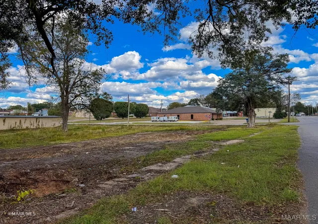 Photo 1 of Land for sale at 0 7th Avenue W, Linden, AL 36748 | MLS# 582031 | Listing updated on 2026-09-09