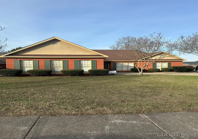 Photo 1 of Single family home for sale at 7249 Waters Edge St, Montgomery, AL 36117 | MLS# 582540 | Listing updated on 2026-09-10