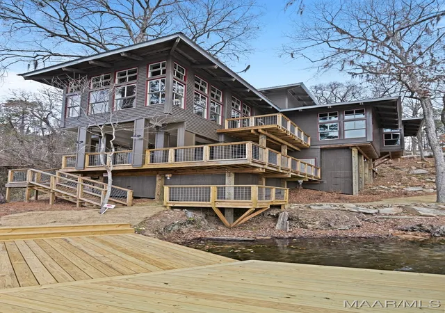 Photo 3 of Single family home for sale at 180 Grays Fry Rd, Titus, AL 36080 | MLS# 582681 | Listing updated on 2026-09-30
