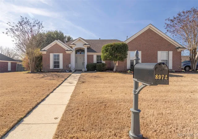 Photo 1 of Single family home for sale at 8972 Abingdon Pl, Montgomery, AL 36117 | MLS# 582733 | Listing updated on 2026-09-02